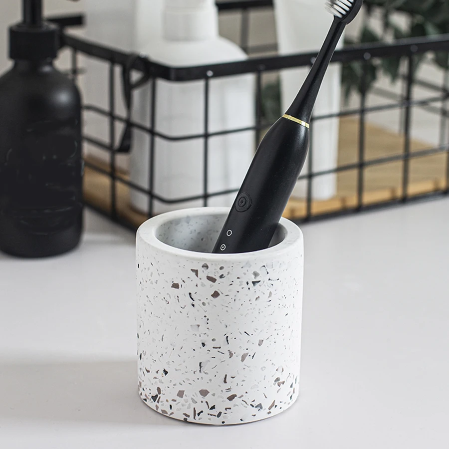 1pc toothbrush holder, made of diatomaceous earth material, with strong water absorption and effective water absorption, suitabl