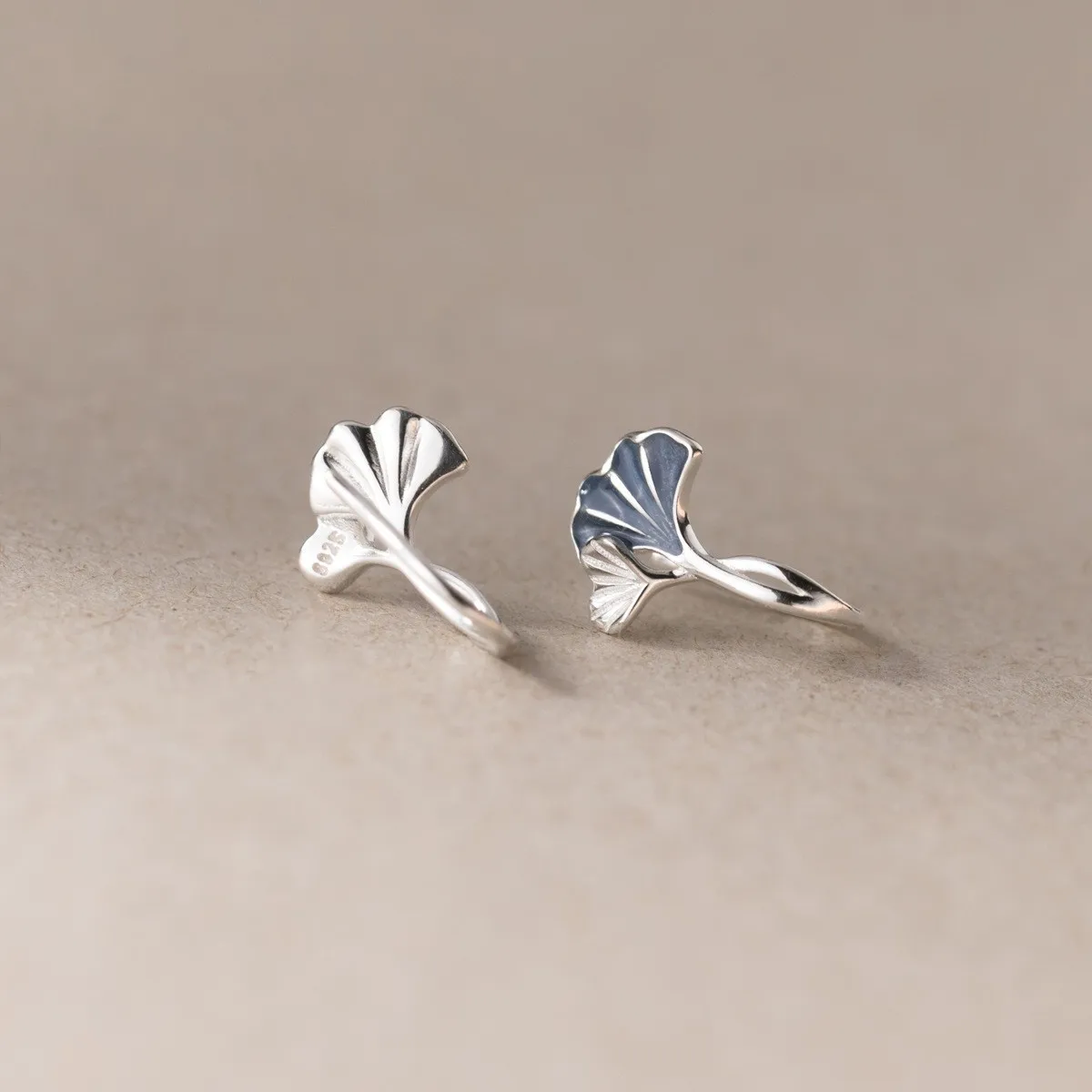 New in 925 Sterling Silver Drip Glue Ginkgo Biloba Leaves Ear Piercing Stud Earrings For Women Jewelry Wholesale Money 925 - Image 4
