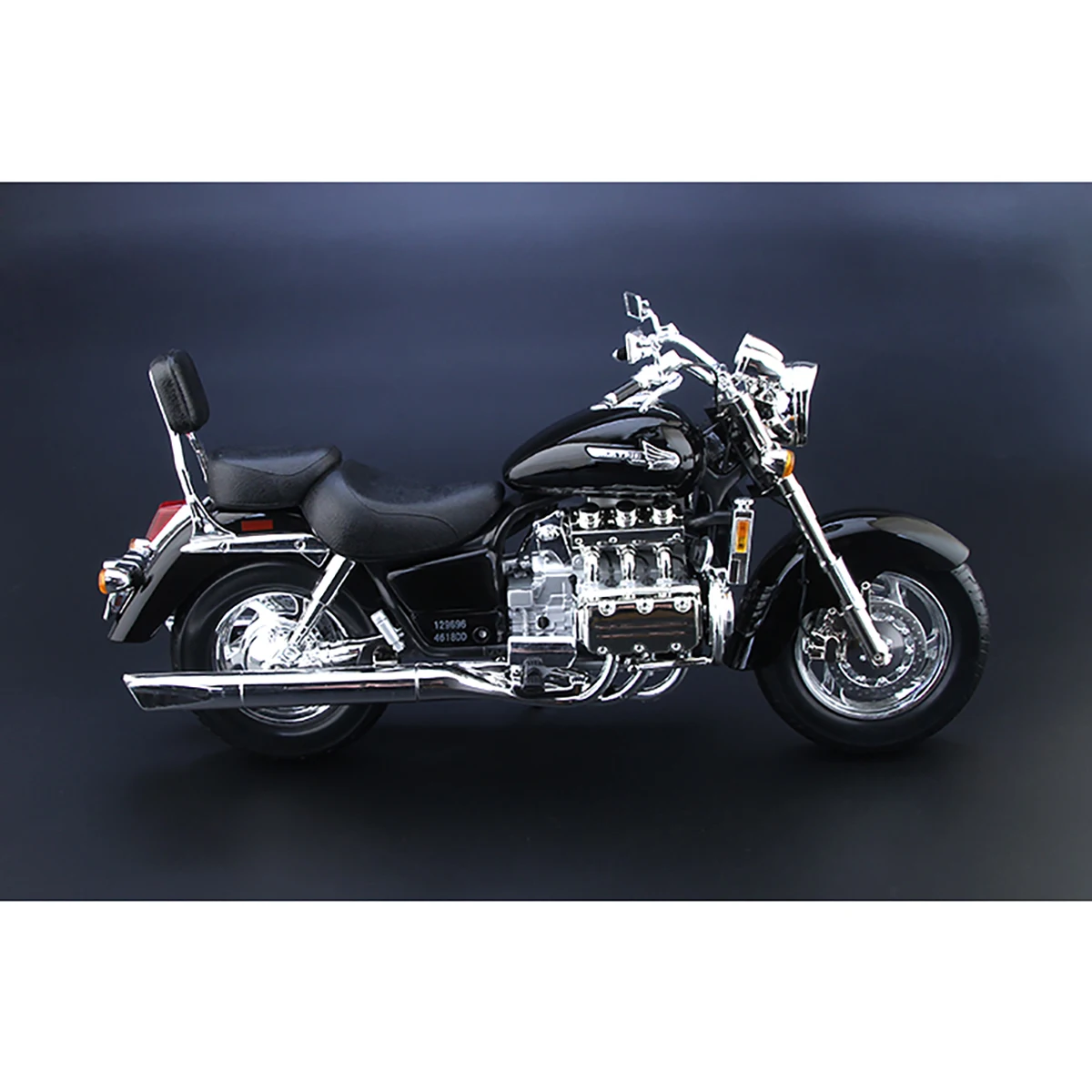 Die-cast Honda Gold Wing Valkyrie Motorcycle 1:6 Scale