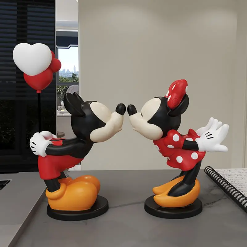 

Disney Mickey Mouse Minnie Mouse creative simple anime character desktop ornaments gift cute kawaii cartoon figures wholesale