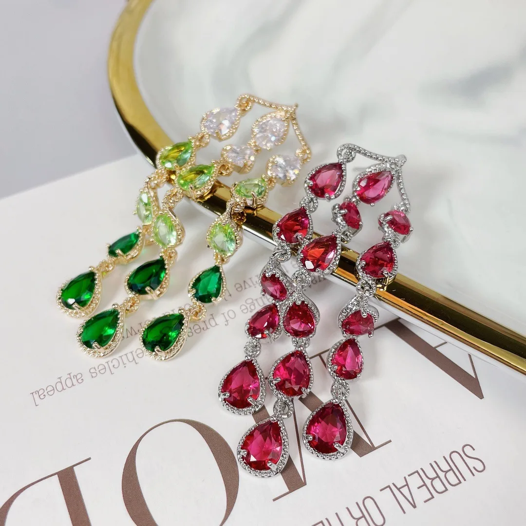 Bilincolor Fashion Gradient Color  Zircon Light Luxury Water Droplet Earrings