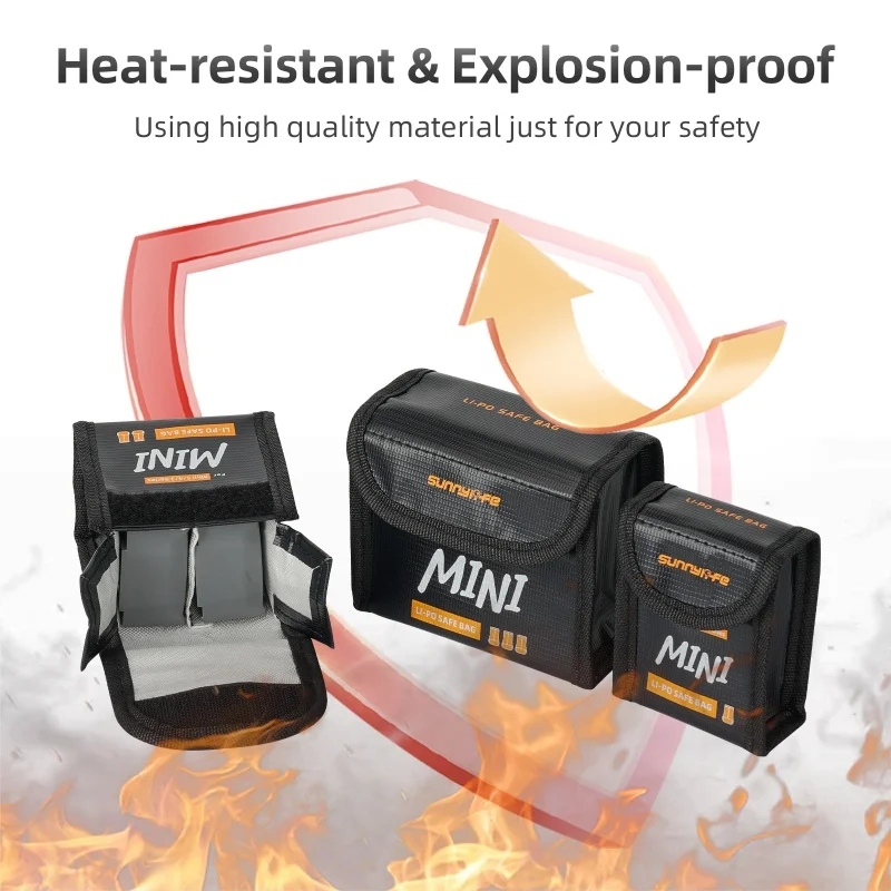 Sac de rangement ignifuge pour batterie DJI Mini 5/4/3 Pro avec câble USB et batterie visible, prêt à être transporté.