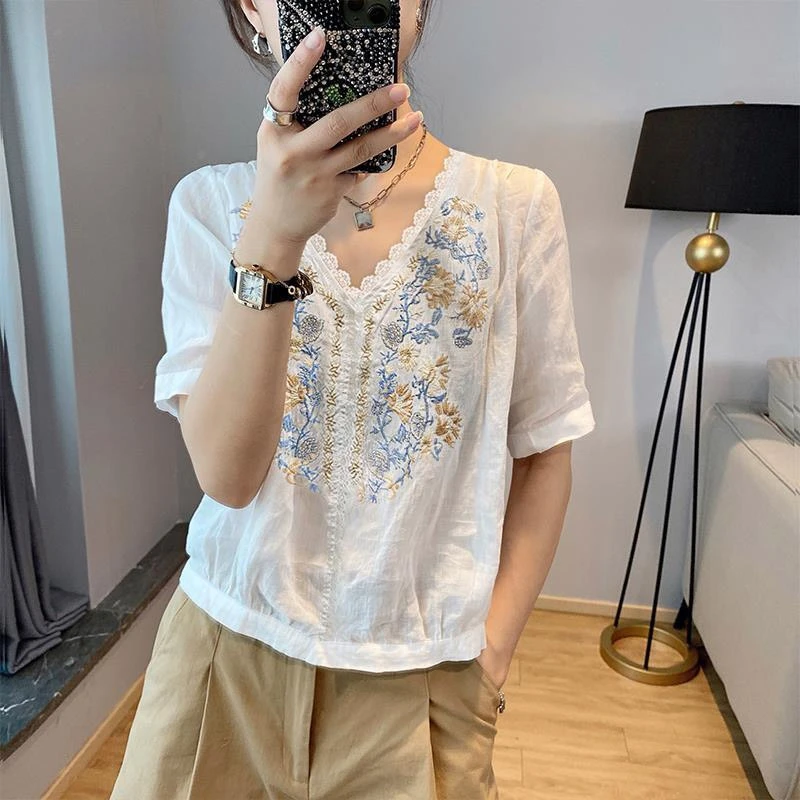 

Женская кружевная блузка с цветочным принтом, белая классическая офисная блузка с коротким рукавом и V-образным вырезом, универсальный Дамский пуловер в Корейском стиле, новинка на лето, N252
