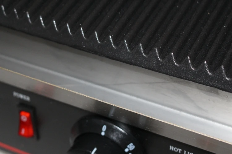 Good price Commercial Nonstick Surface Electric Panini Maker Grill For Hamburger Sandwich 3
