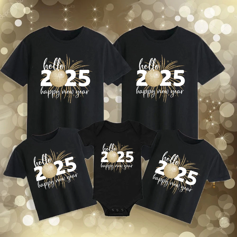 thumbnail image 2 of Hola 2025 Ropa a juego para la familia Feliz año nuevo Papá Mamá Niños Camisa Mameluco de bebé Camiseta familiar Look de fiesta navideña Atuendo Camisetas, 2 of 5