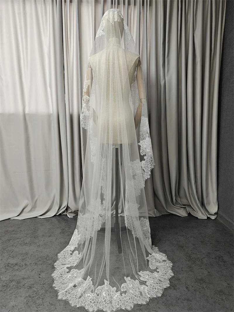 Customized Wedding Veil with Chantilly Eyelash Lace, 2m/2.5m/3m Mantilla Veil, Ivory Bridal Veil with Hidden Comb, Veil NV9145