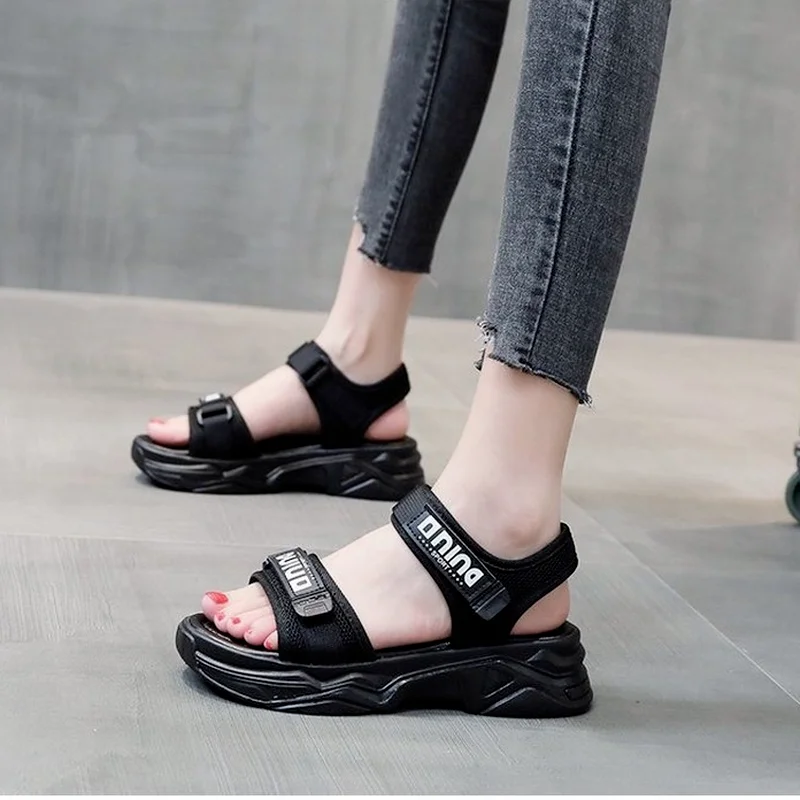 New Women Sports Sandals Ins Hot Sale Summer Student Female Sandals Women's Casual Shoes Designer Sandals Thick Flat Sandals