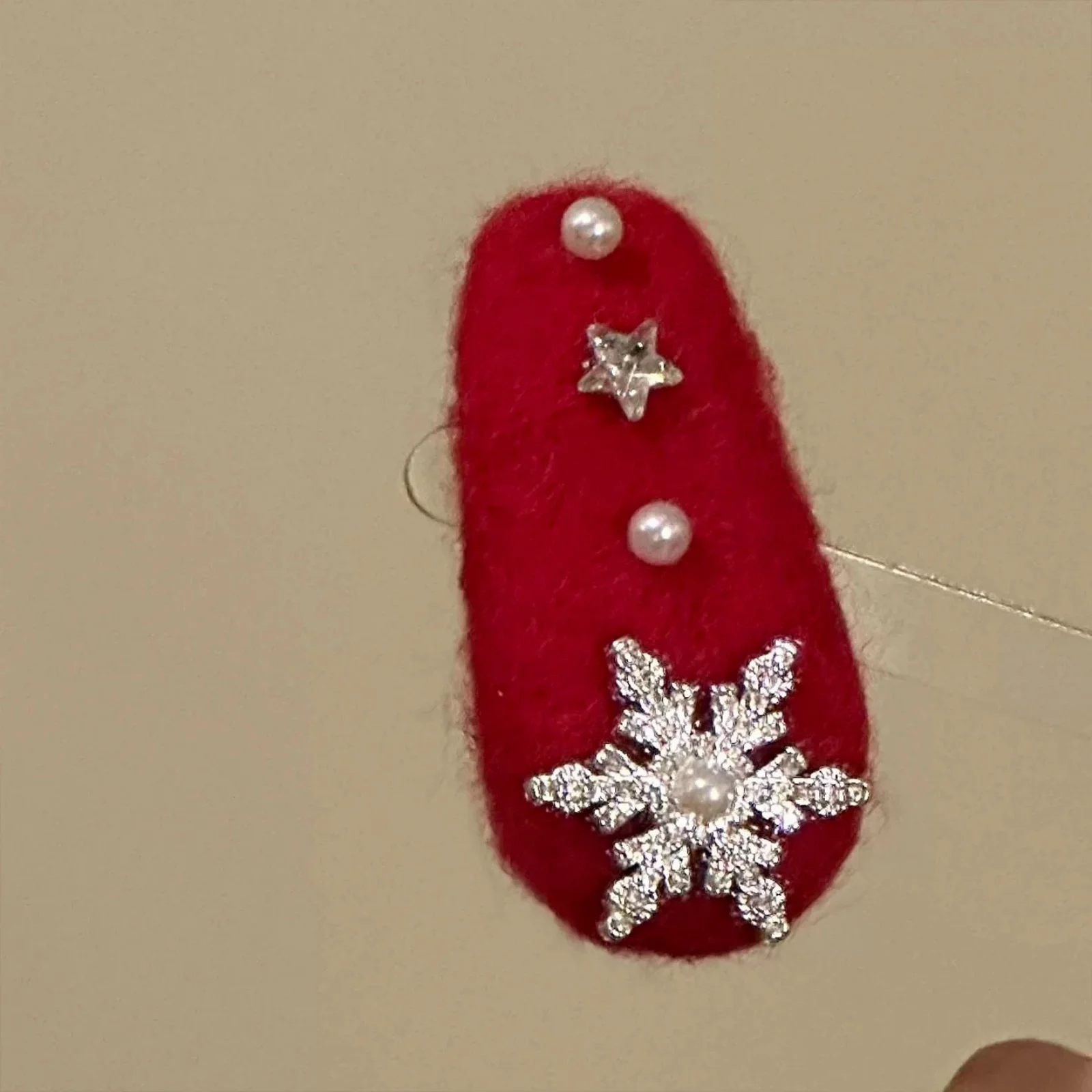 1PC Red Snowflake Hair Clip,Pearl Star Decor Hair Accessories,Festive Winter Hair Decor,Stylish Daily Outfit Hair Ornaments