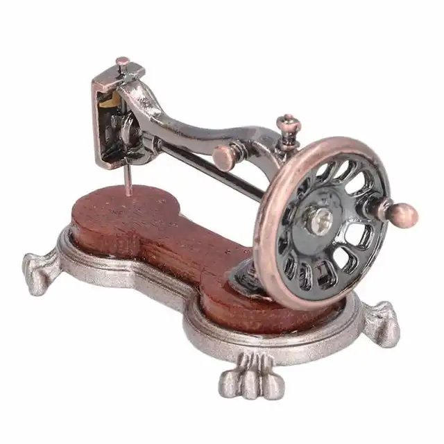 1:12 Vintage Dollhouse Wall Clock Radio TV Sewing Machine Vintage Camera Mirror Photo Frame Wooden Miniature Doll House Decor 5