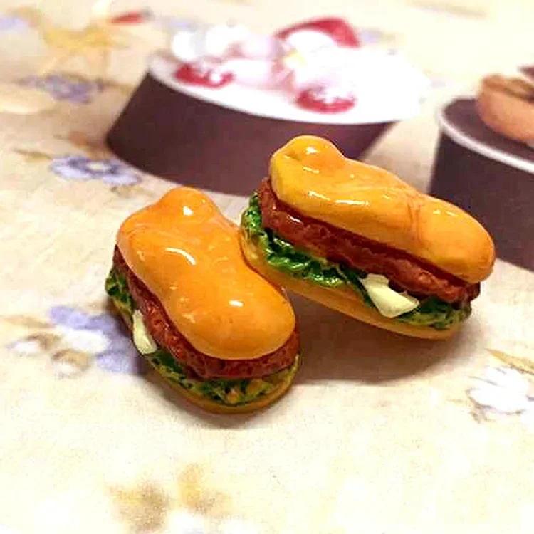 Resin Hamburger Flatback Cabochon Charms Planar Flat Back Cabochons Food Dollhouse Miniatures Cake Kawaii Diy Accessories 4