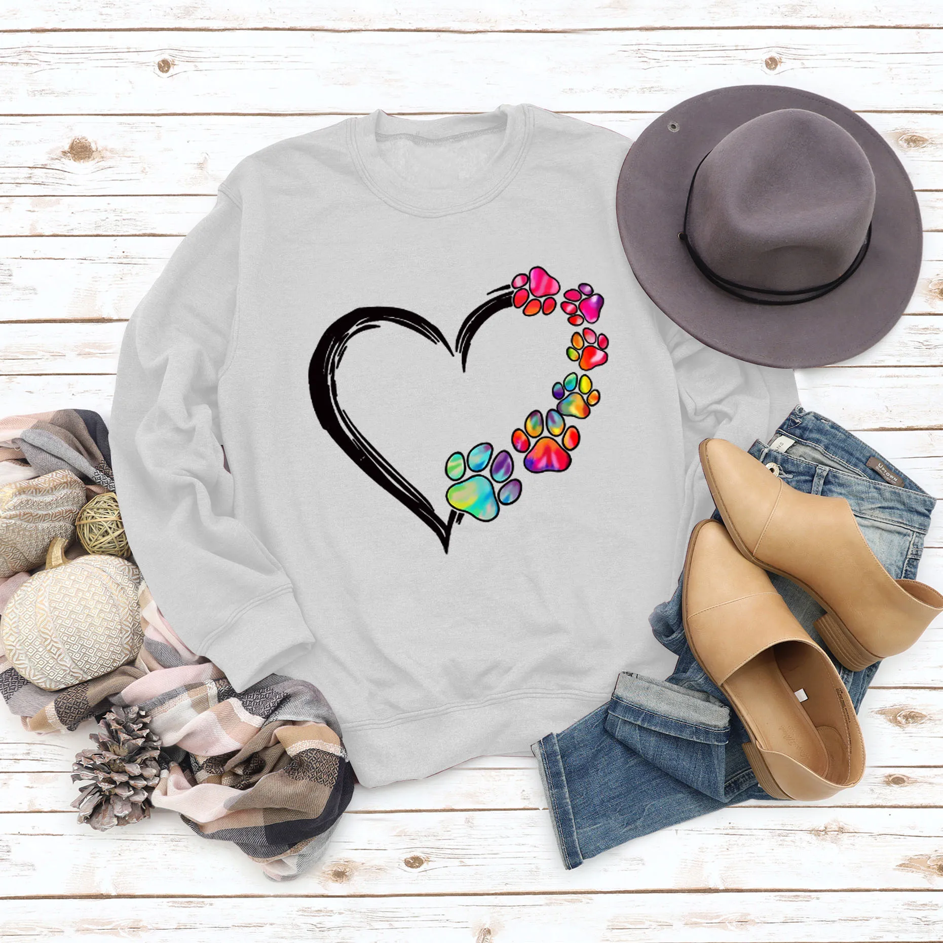 Valentine's Day Oversized Sweatshirt Autumn and Winter Women's Top Hooded Shirt Love Dog Print Colorful Printing Sweater