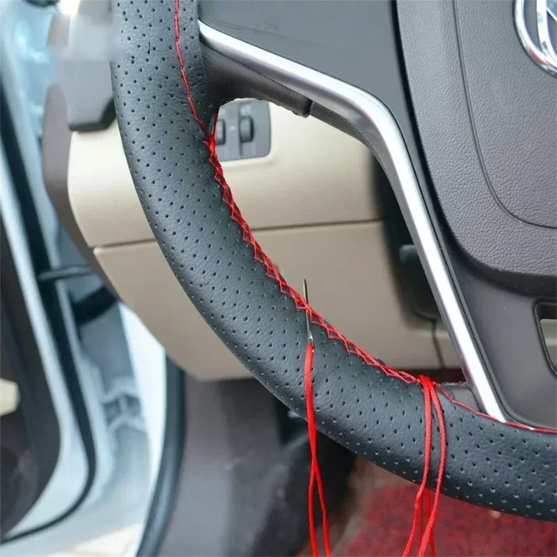 Coprivolante universale in pelle da cucire, adatto per volanti da 38 cm (14 pollici), fai da te, traspirante e antiscivolo, nero, grigio, beige. - Image 3