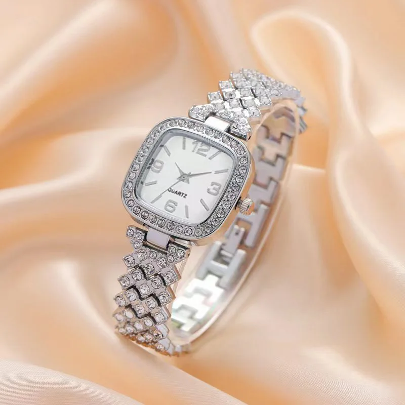 

New Fashion Watch for Women Luxury Rhinestone Square Quartz Wrist Watches for Ladies Female Clock Relogio Feminino Drop Shipping