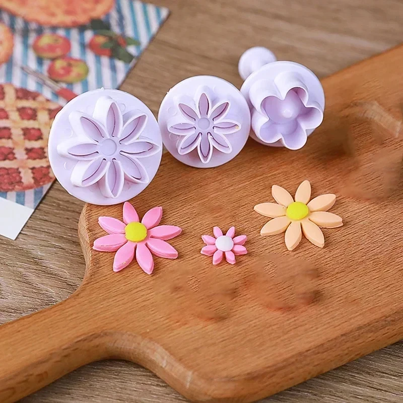 

4pcs Plum Flower Daisy Flower Cake Plunger Fondant Cookie Cutter Mold Plum Baking Tools Biscuit Stamps Kitchen Decorating