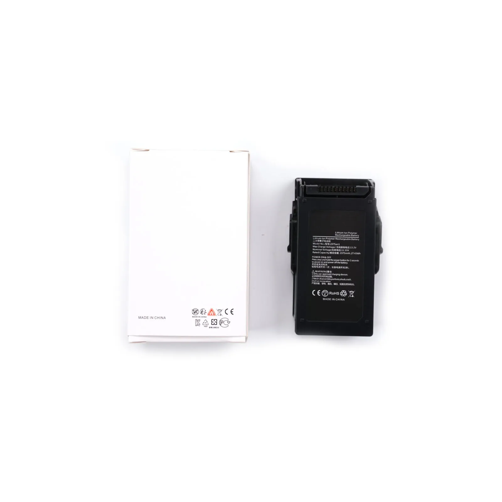 Lot de trois batteries Drone Mavic Air 2375mAh alignées, idéal pour prolonger l'autonomie en extérieur.