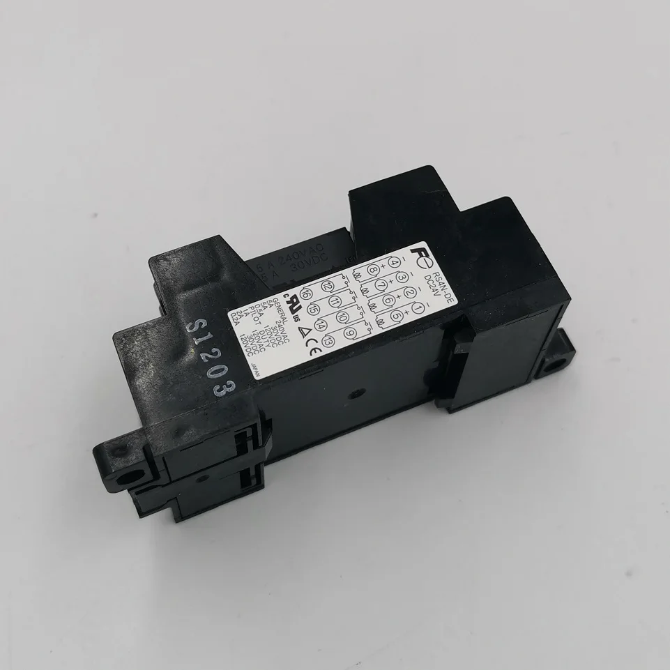 

Реле и клеммный модуль RS4N-DE FUJI Electric FA