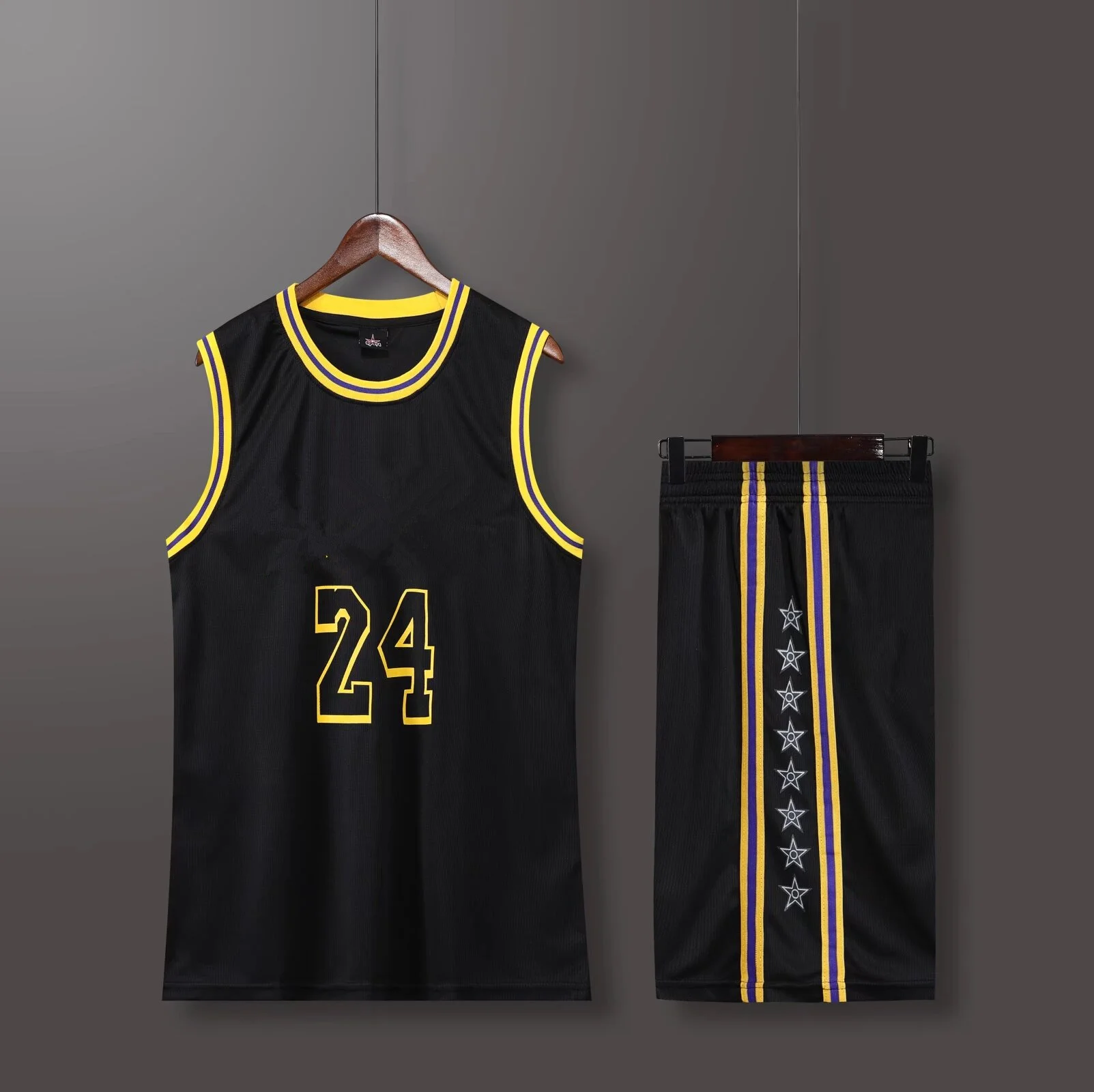 Men's Sports Basketball Jerseys Kit Training Vest and Shorts American Kobe Bryant Fans Men and Kids