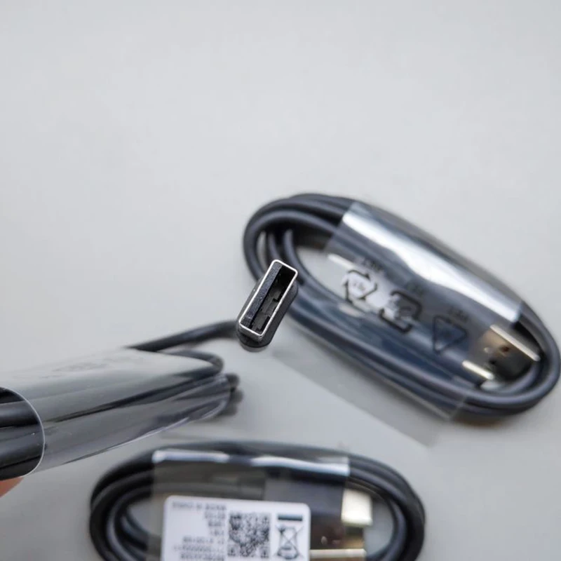 Durable 100CM USB C Cable for High-Speed Turbo Charging