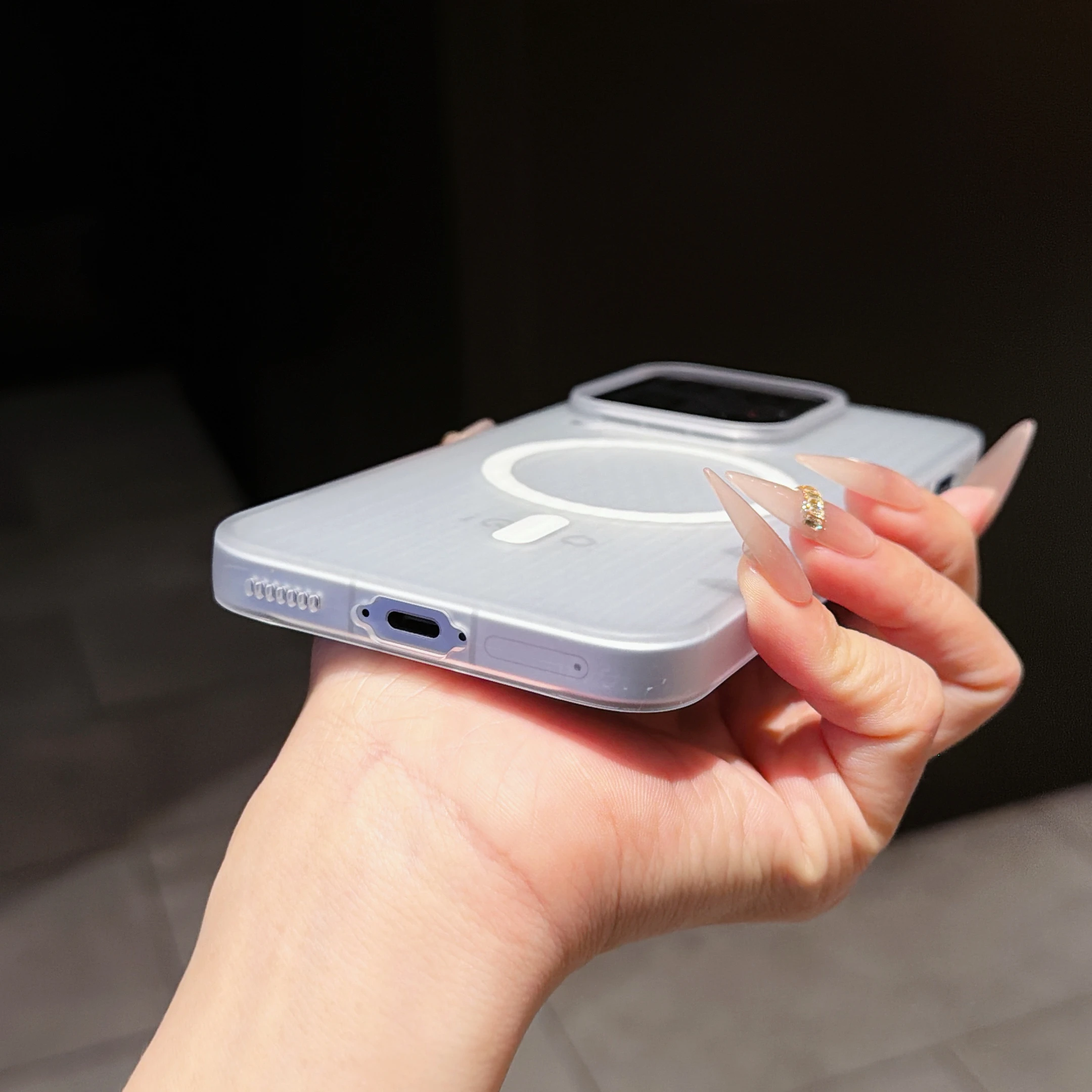 Ice Mist Corrugated Magnetic Suction Shockproof Phone Case - Simple, Lightweight, and Non-Slip Cover