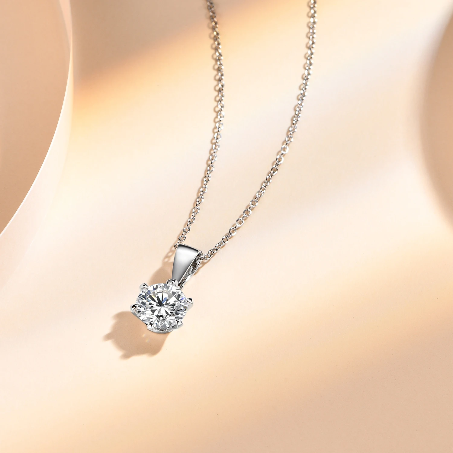 CHARMING 1 Carat Moissanite Necklace Pendant Lab Diamond 925 Silver Rhodium plating for Women Fine Classic Gemstone Necklace