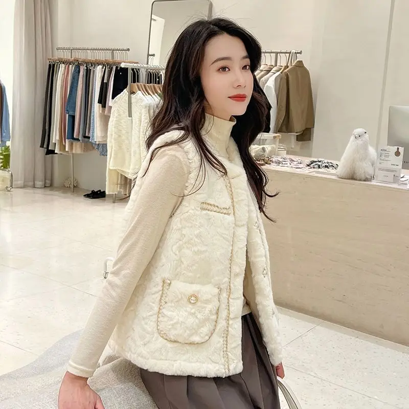 

Newest 2024 Wear Lamb Wool Vest Women Autumn Winter Loose Sleeveless Corduroy Waistcoat Jacket Fashion Pocket Gilet Femme V123