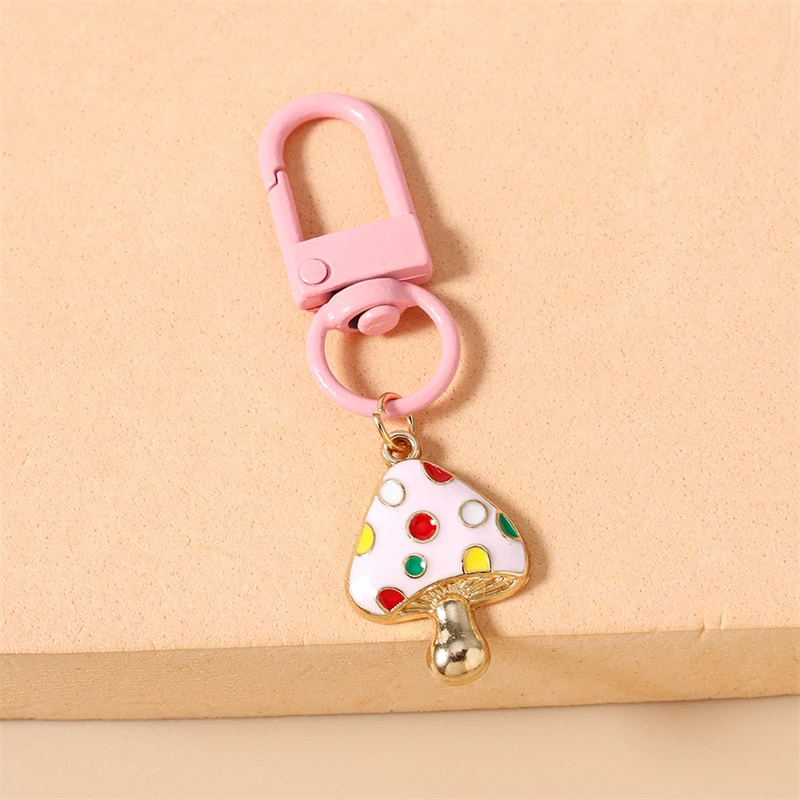 Niedlicher Pilz-Schlüsselanhänger für Frauen und Männer, Autoschlüsselhalter, Handtaschenanhänger, Schlüsselringe, Accessoires, DIY-Schmuckgeschenke – Detail 6