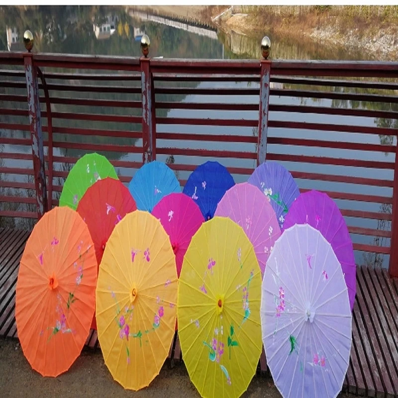 30 pcs Chinese Traditional Umbrella Women Craft Parasol Dance Performance Classical Ceiling Decor Photography Props