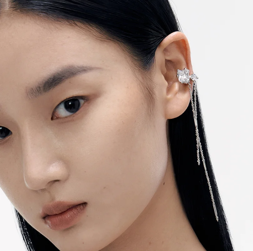 2022 new Copper Plated Platinum asymmetric tassel Earbone Clip zircon Earrings for women Fashion Jewelry (5pcs of free shpping)