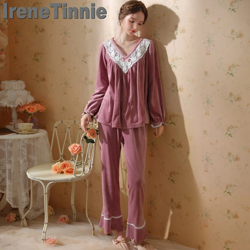 

IRENE TINNIE Leisure Sleepwear Thicken Warm Coral Velvet Long Sleeve Pajamas Women Embroidery Nightwear Flannel Lady Pyjamas Set