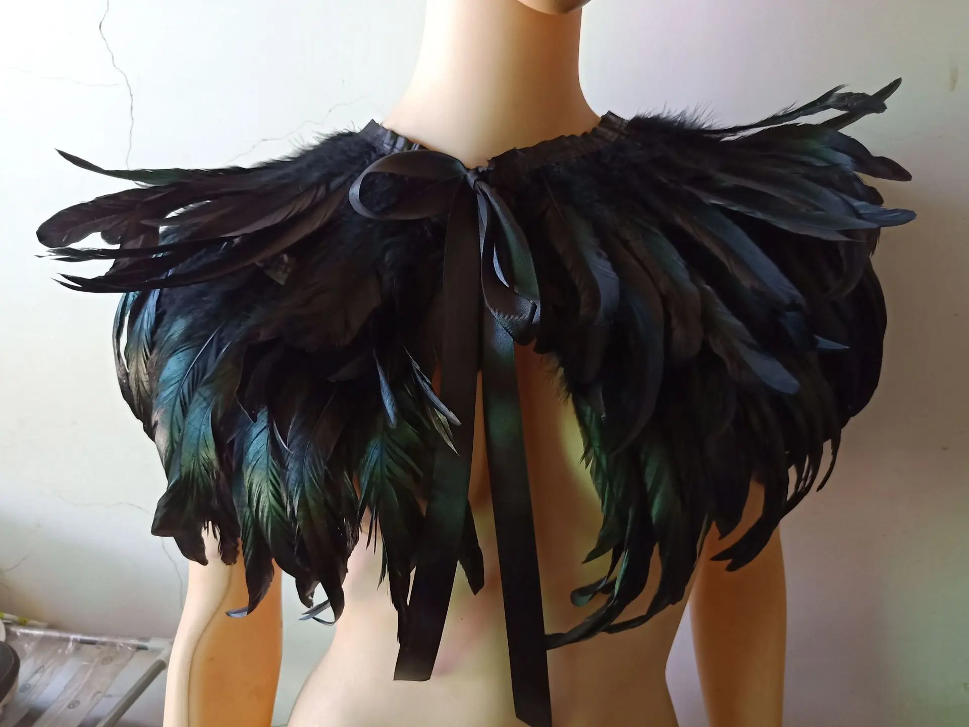 women-cosplay-shrug-gothic-vittorian-natural-feather-cape-scialle-collare-staccabile-per-halloween-costumes-party