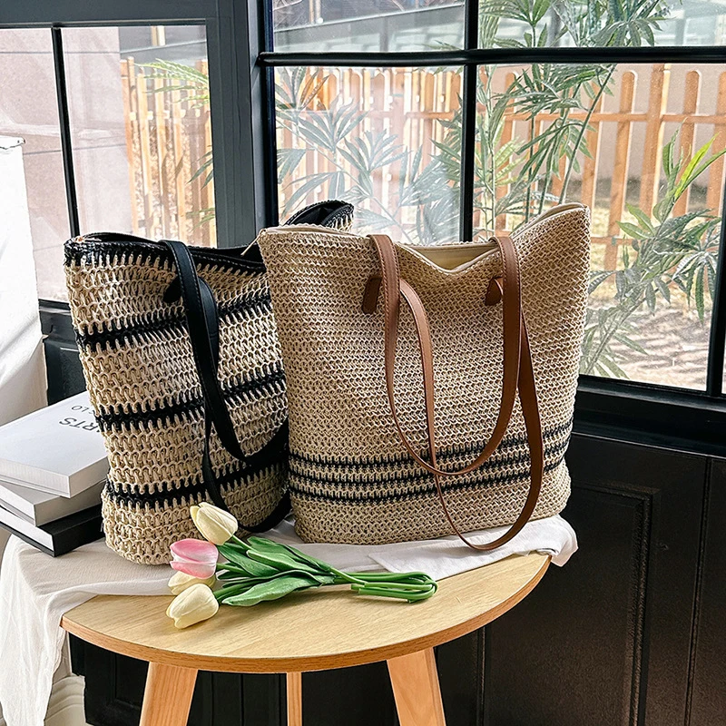 Women's Classic Straw Bag Summer Beach Shoulder Bag Weaving Straw Woven Bag Tote Foreskin Shoulder Strap Handmade Woven Bag