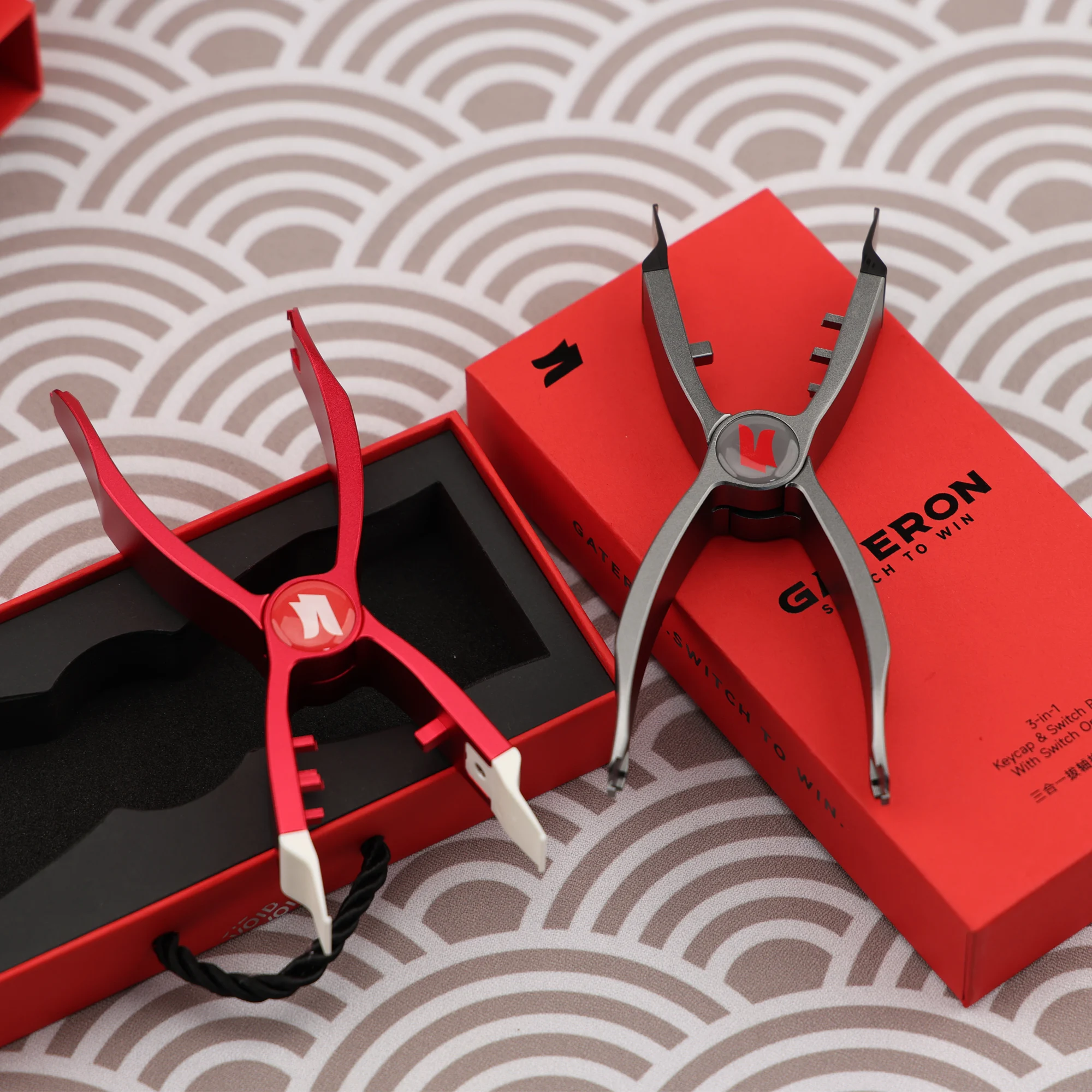 게이트론 3-in-1 키보드 툴 키트: 키캡/스위치 풀러 + 오프너 크리스마스 & 그레이 커스텀 버전 선물 상자 포함