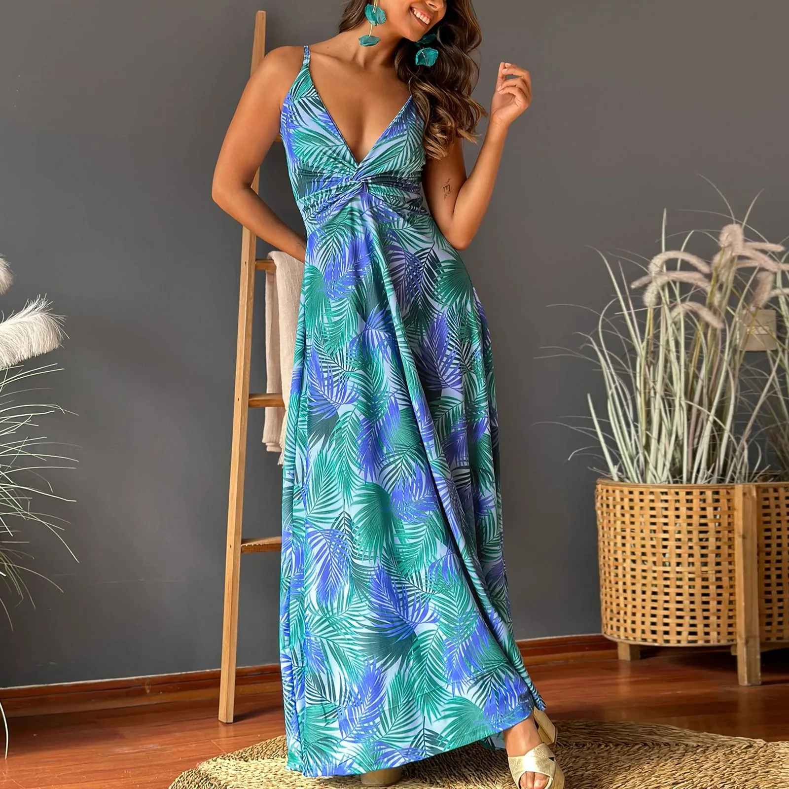 

Женское длинное платье в стиле бохо, элегантное пляжное платье-макси с цветочным принтом и V-образным вырезом, праздничное платье