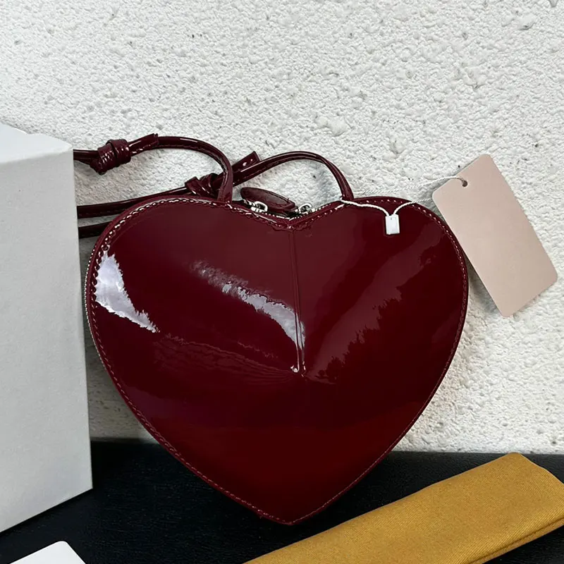 Women's Fashion Bag Designer Cute Heart Shaped Diagonal Cross Shoulder Wallet