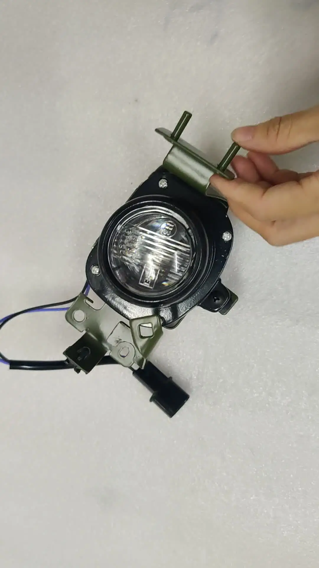 Противотумансветильник фары для переднего бампера CAPQX противотуманные Mitsubishi PAJERO