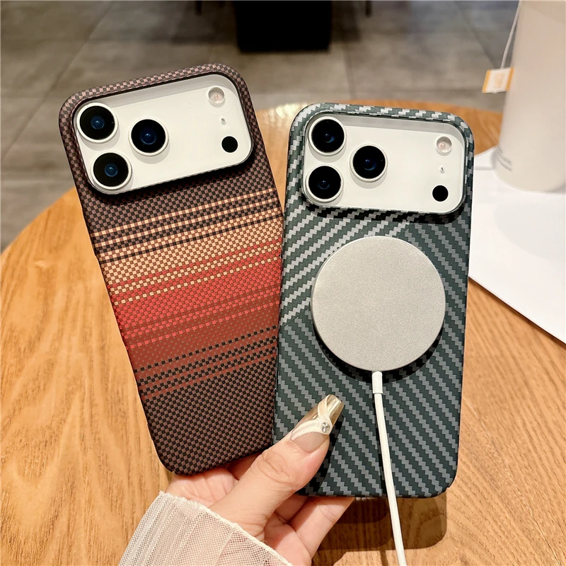 Carbon Fibre Kevlar Armor Magnetic Case with Wireless Charging Compatibility
