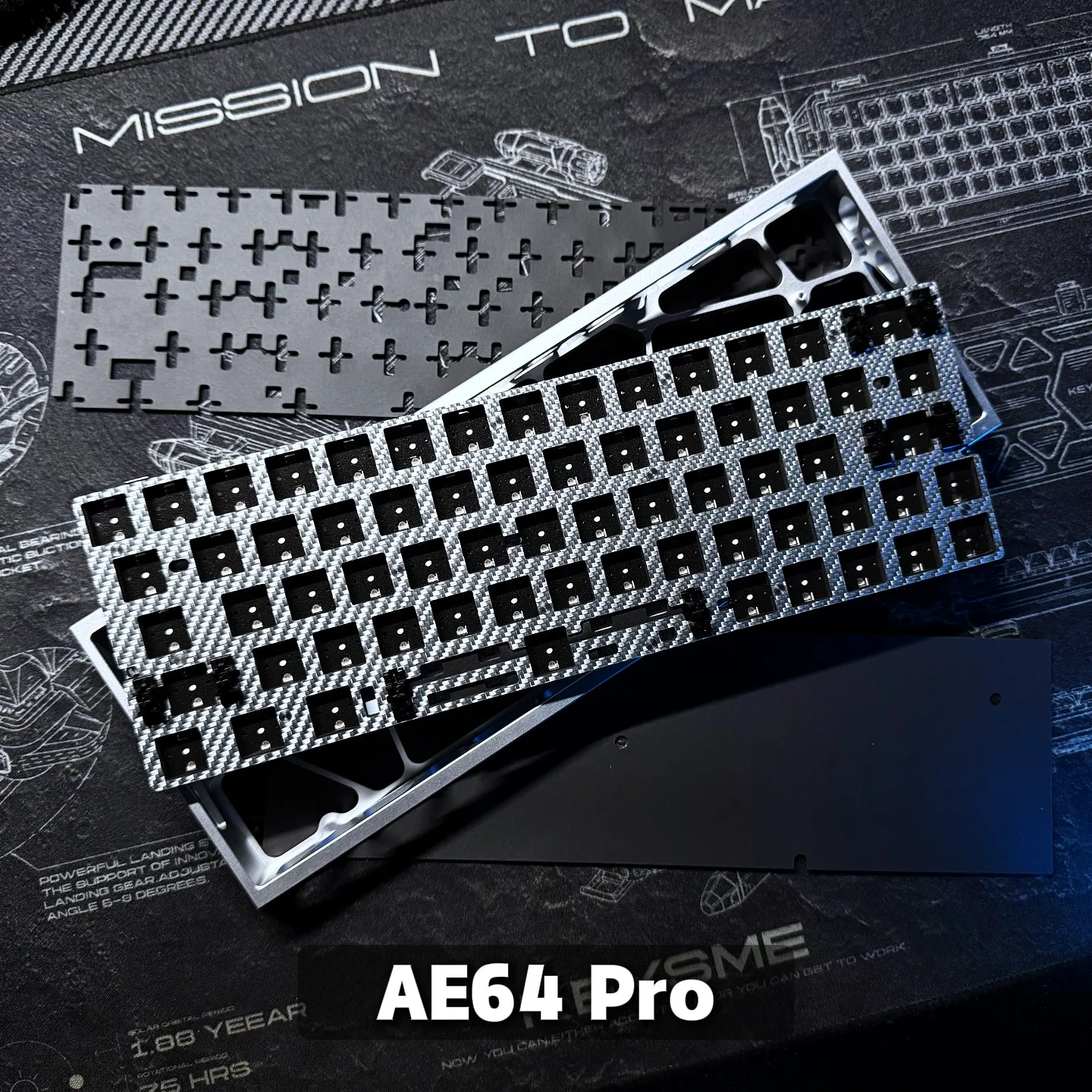 에버글라이드 AE64 프로 HE 게이밍 키보드 홀 이펙트 마그네틱 스위치 지원 RT 0.001MM 8kHz 폴링 레이트 듀얼 RGB ADC 링크 SOCD MT