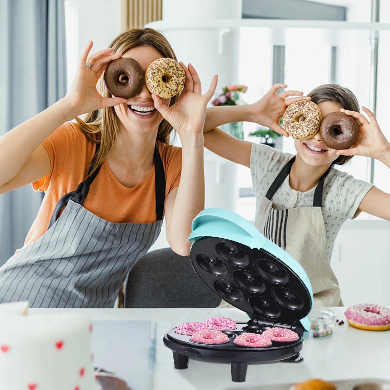 700W Mini Donut Maker Bread Machine 7 Doughnuts Double-sided Heating Non-stick Coating Electric for Breakfast bread machine