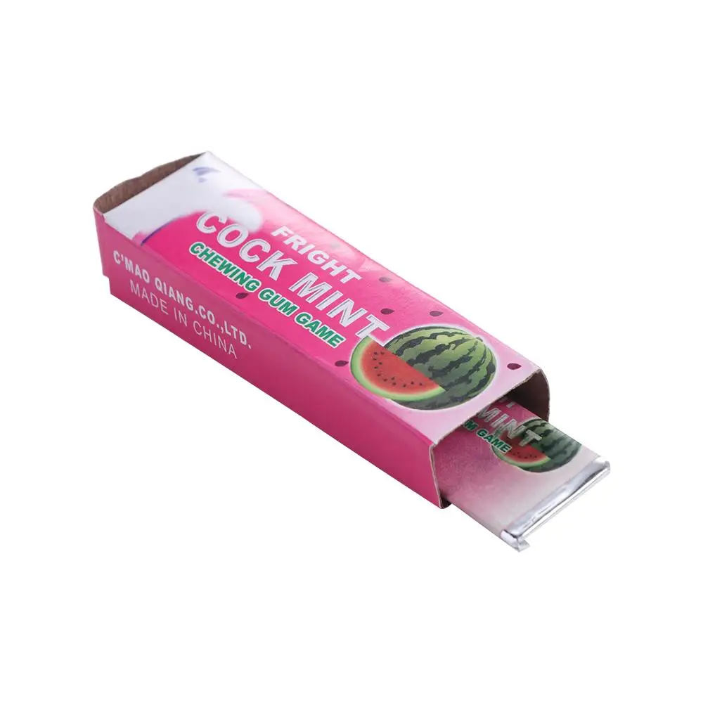 Spoof Jokes Pull Chewing Gum Toy Funny Tricks Shocking Cockroach Prank Toy Simulation Creative Fake Chewing Gum Toy Children