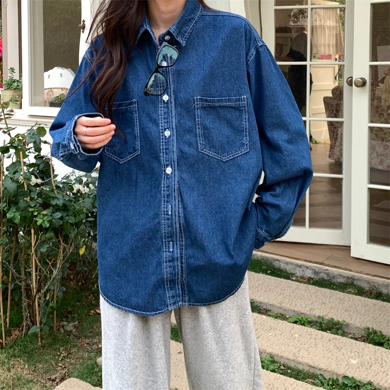 

Women's Vintage Style Blue Long Sleeved Denim Shirt Long Sleeved Spring Autumn New Chic Female Single Breasted Thin Cardigan