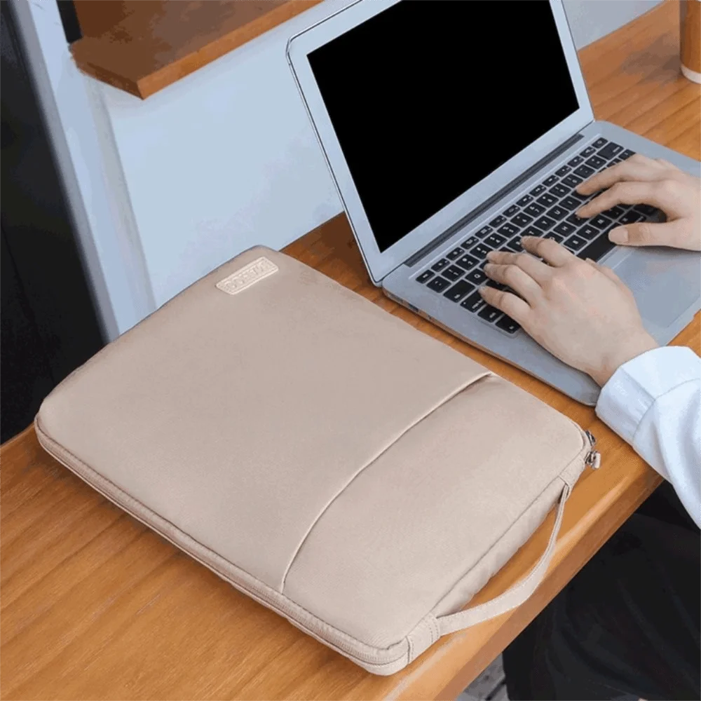 Custodia impermeabile per notebook e tablet da 11-16 pollici - immagine 3