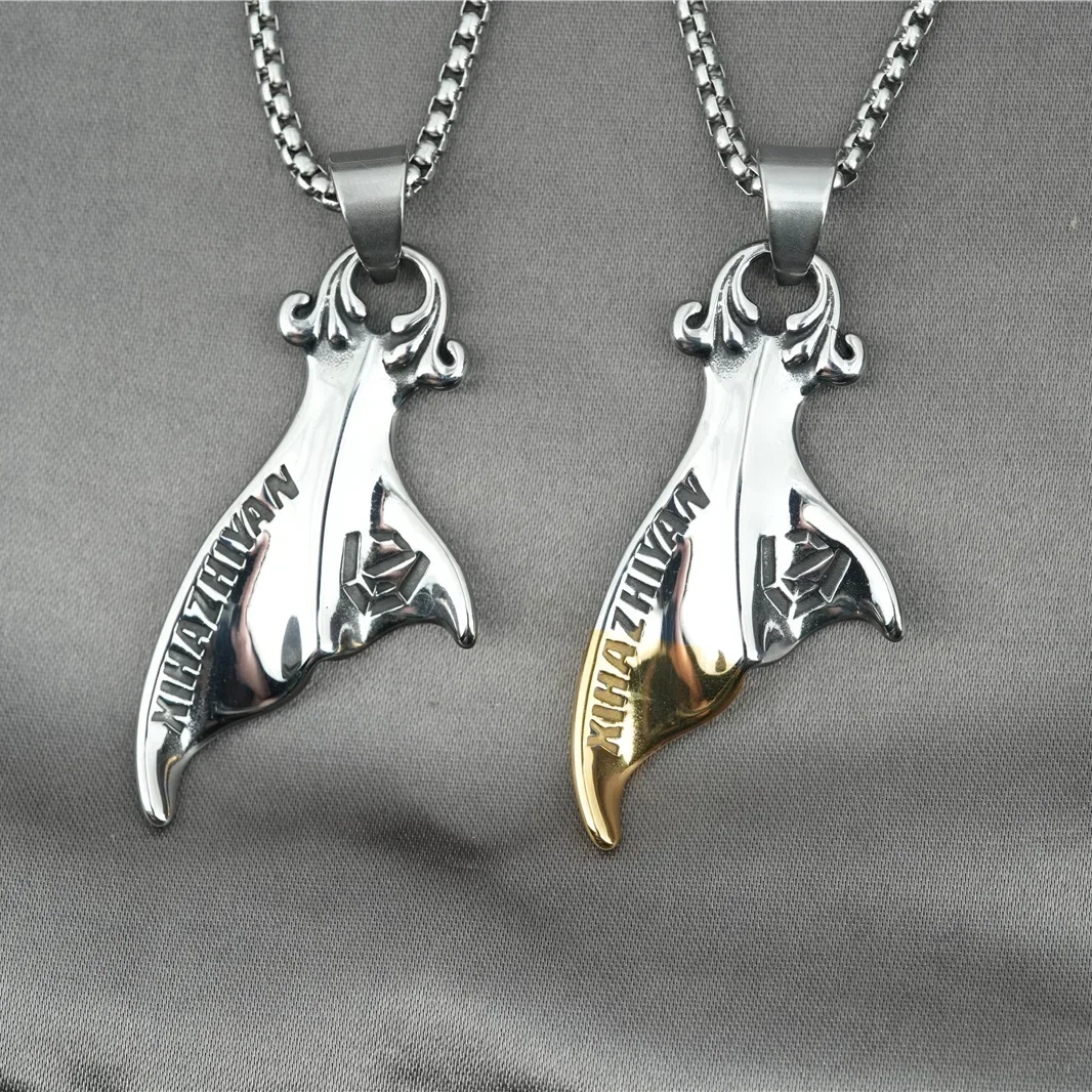 

Fashion Trend Retro Fishtail Pendant Stainless Steel Necklace for Men and Women Hip-hop Cool Sweater Chain