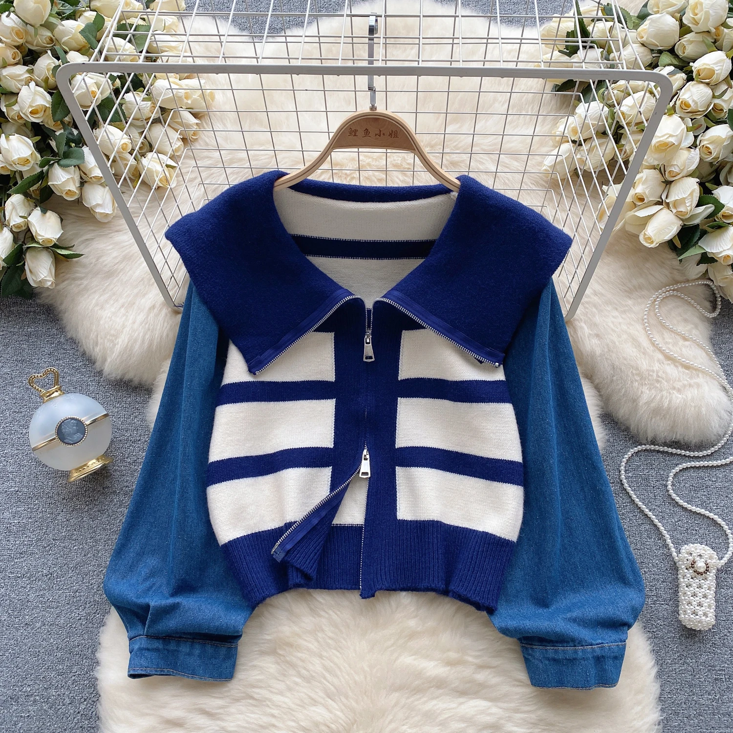 

Korean Style Women's Clothing Autumn and Winter New Lapel Striped Knitted Cardigan Puff Sleeve Short Top for Women 2023 fashion