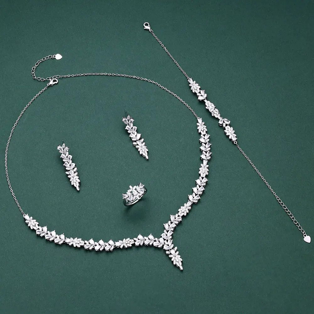 여성용 최신 유행 쥬얼리 세트, 사우디 아라비아, 두바이, 웨딩 파티, 신부 액세서리 쥬얼리 세트, 4 개 Best5 여성용 최신 유행 쥬얼리 세트, 사우디 아라비아, 두바이, 웨딩 파티, 신부 액세서리 쥬얼리 세트, 4 개 Best5