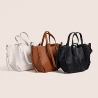 French Design High Aesthetic Tote Bag Lazy Style Single Shoulder Large Capacity Women's Bag Urban Minimalist PU Wing Bag