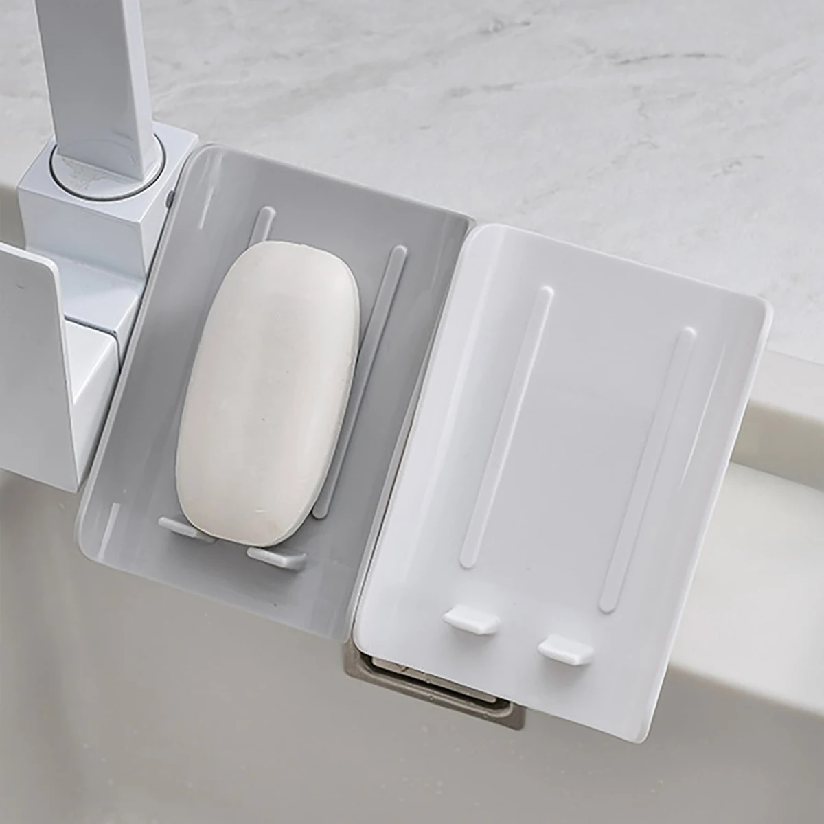 1pc- Color Random Bathroom Drain Soap Holder Box, Bathroom Shower Soap Holder Creative Suction Cup Water Free Storage Box