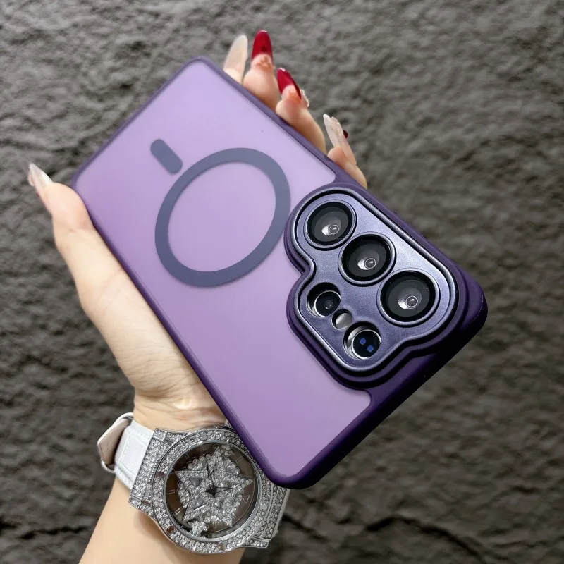 Luxury Shockproof Magnetic Case with Matte Clear Back Cover