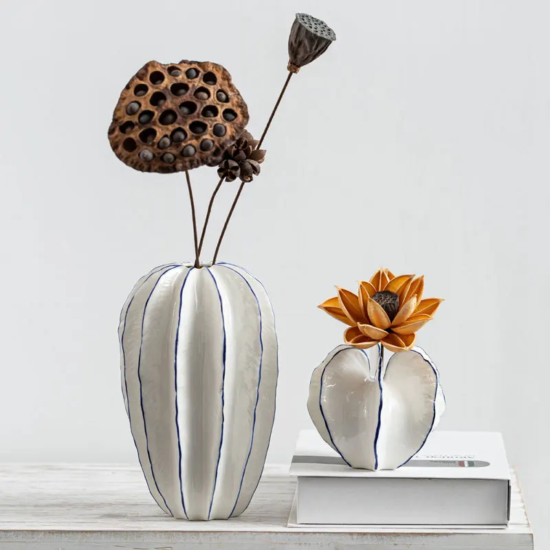 Creative White Star Fruit Ceramic Living Room Vase Decoration Arrangement Flower Home Small Fresh American Table Decoration 4