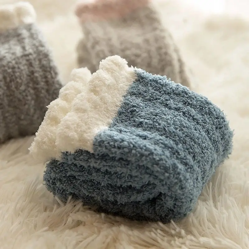 10 Pairs of Winter Cotton Socks Autumn and Winter Warm Floor Socks Padded Thickened Cotton Socks Fluffy Plush Mid-calf Socks 2