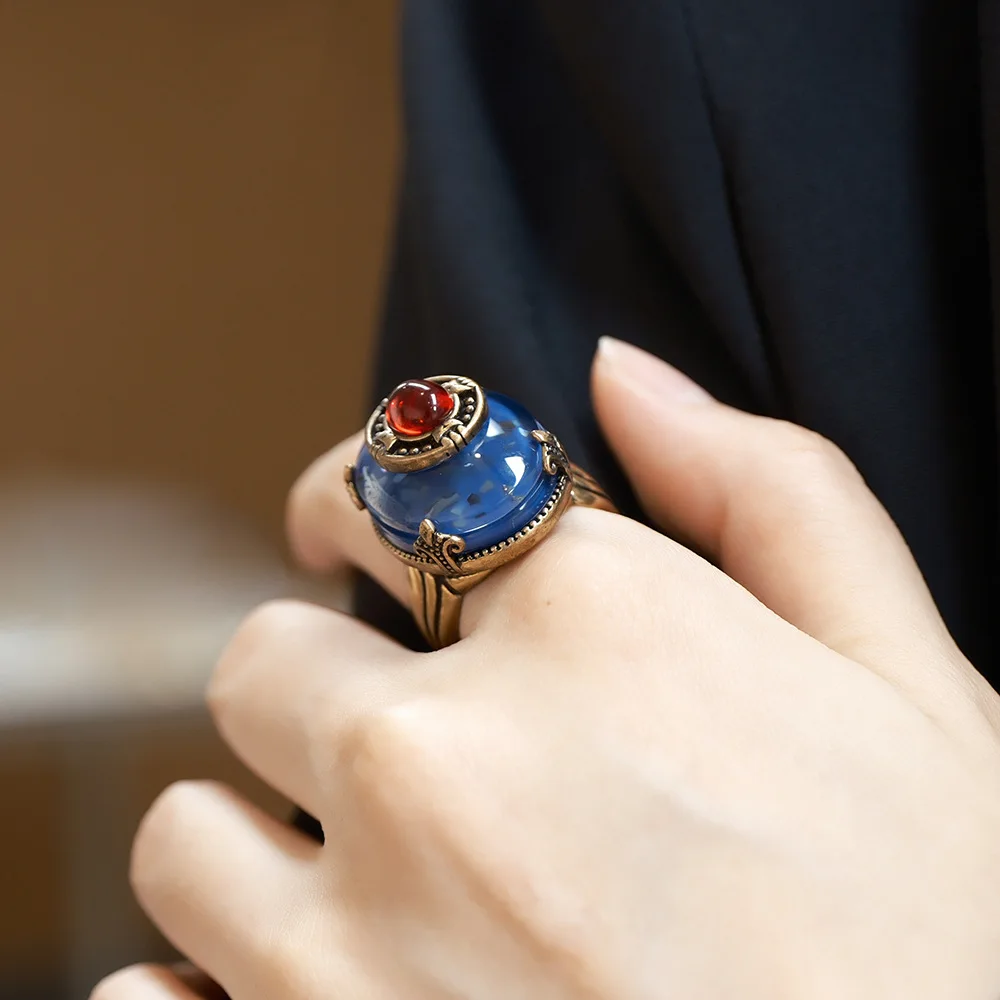 fashionable-geometric-blue-stone-brass-vintage-ring-unisex-ring